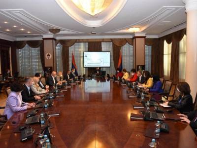  Vlada RS pomoć penzionerima 