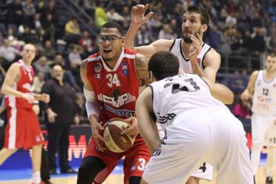  ajzea-ostin-fmp-nba-karijera-marfanov-sindrom 