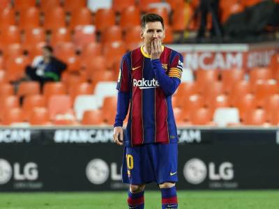  primera leo mesi svi klubovi daju novac da ostane u Barseloni 