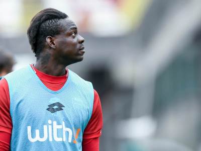  mario-baloteli-liverpul-riki-lambert-trening-autogol 