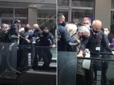  Novi incident  u centru Ušće u Beogradu: Milicajac zamalo pao sa pokretnih stepenica 