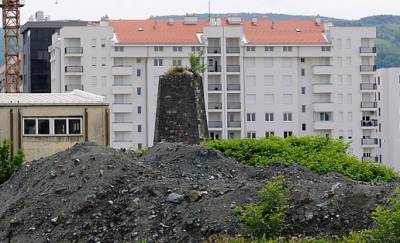  Roštiljnica Obeliks i groblje sveti marko 