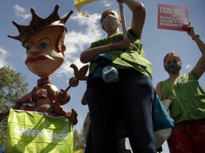  Francuzi na ulicama, traže konkretnije mjere u borbi protiv klimatskih promjena 