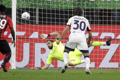  milan kaljari 0-0 serija a milan bez lige šampiona 