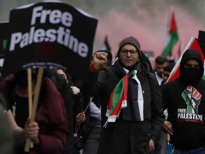  Hiljade stanovnika glavnog grada Britanije na ulicama zbog napada Izraela na Palestinu (FOTO) 