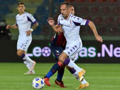  frank-riberi-fiorentina-gesti-rak-lorenco-venuti 