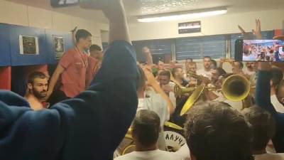  fk borac titula slavlje svlačionica 