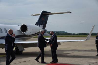  Krivokapić stigao u Banjaluku, dočekao ga Višković 