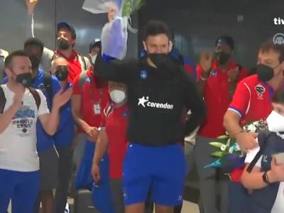  vasilije-micic-orkestar-efes-evroliga 