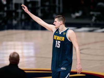  nikola-jokic-idol-tim-dankan 