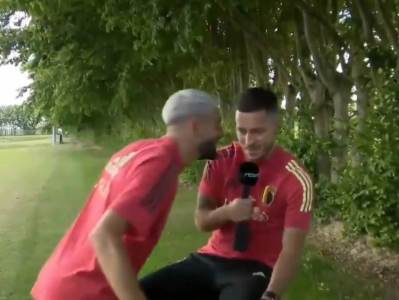  janik fereira karasko zadirkuje edena azara 