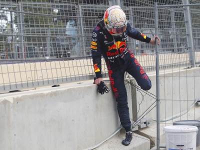  maks-verstapen-udes-formula-1-azerbejdzan 