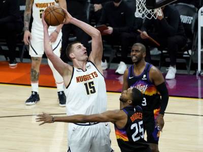  denver i nikola jokić izgubili od finiksa 