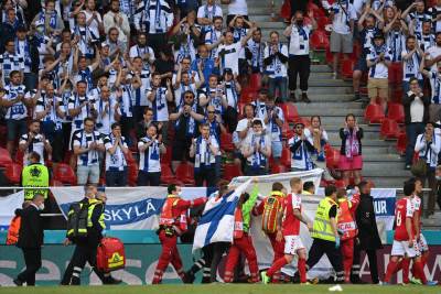  kristijan eriksen povreda navijači danska finska skandiranje 