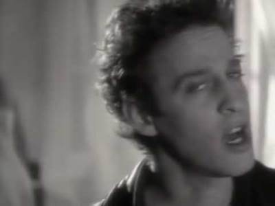  Hit dana: Morphine - Honey White 