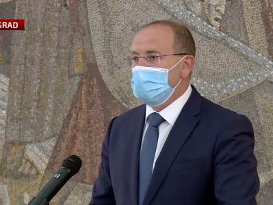  Novo popuštanje mjera u Srbiji: Dozvoljena muzikqa uživo, publika na stadionima... 