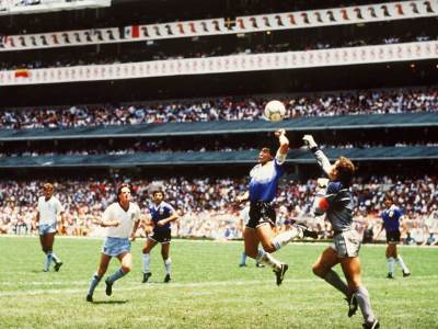  dijego armando maradona 35 godina argentina engleska božja ruka 