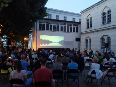  Posvećeno stradalim Srbima u Jasenovcu: U Gradišci promovisan spot za pjesmu "Rano moja" 