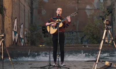  Suptilna svirka u apokaliptičnom Incelu (VIDEO) 