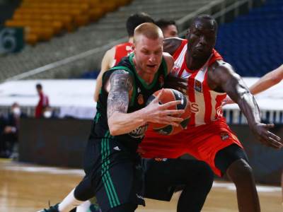  aron vajt transfer kk crvena zvezda 