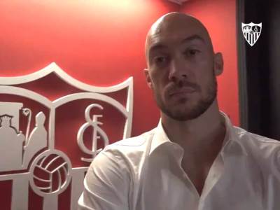  marko dmitrović prešao u sevilju 