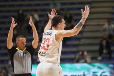  Srbija jedva pobijedila Veliku Britaniju 