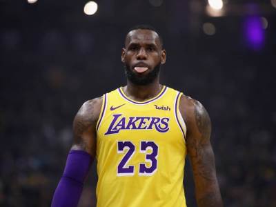  lebron džejms planira da igra još sedam godina 