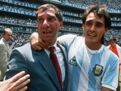  Karlos Bilardo ne zna da je umro Dijego Maradona 