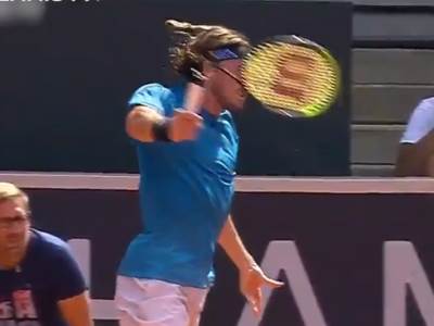  stefanosu cicipasu pukao reket nakon servisa filipa krajinovića 