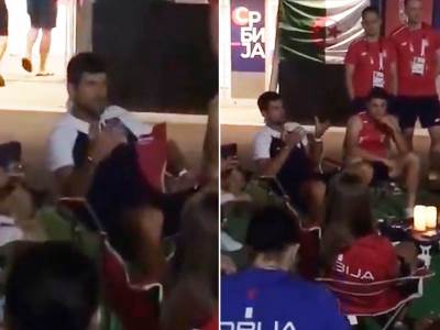  srpski sportisti slušaju novaka đokovića u tokiju 