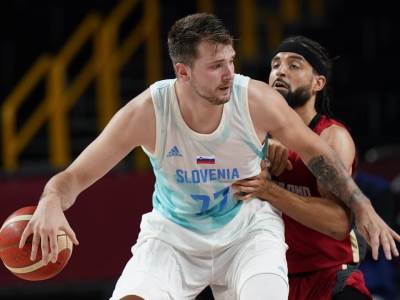  Slovenija-u-polufinalu-Olimpijskih-igara-u-kosarci-Luka-Doncic-20-poena 