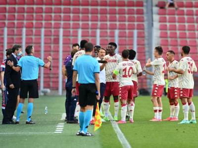  majmunski krici slavia prag monako 