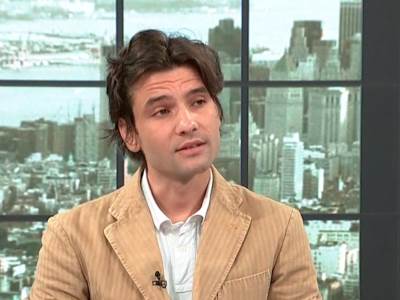  Bol ui vratu osjećaj ukočenosti i trnaca 