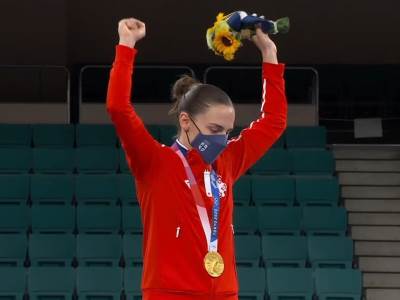  jovana preković bože pravde himna zlatna medalja 