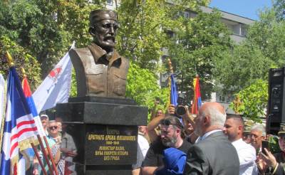  U Bijeljini otkrivena bista Draži Mihailoviću 