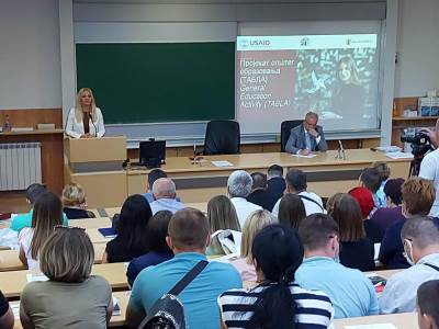  RS obuka nastavnika za STEAM laboratorije 