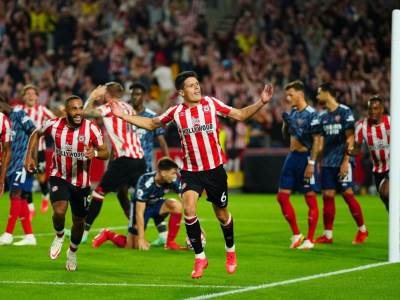  Brentford-Arsenal-prva-utakmica-u-Premijer-ligi 