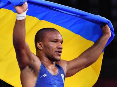  Olimpijski-sampion-napadnut-na-rasnoj-osnovi-u-Ukrajini-Zan-Belenjuk-zrtva-rasizma 