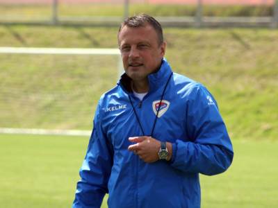  zoran dragišić vodi juniore bih 