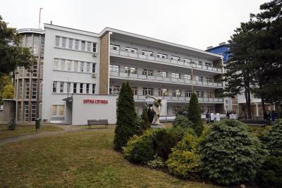  Beograd: Beba od mjesec dana zaražena koronom, prebačena u bolnicu zajedno s majkom 