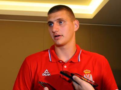  nikola jokić poklon dres reprezentacije srbije u odbojci na pijesku 