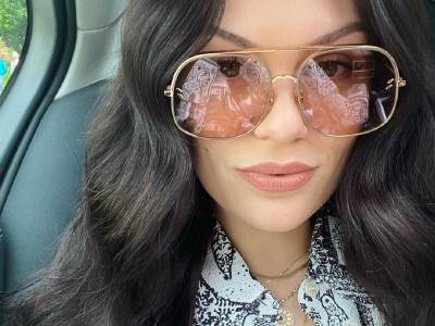  Snimak Džesi Džej prije porođaja 