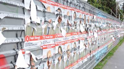  Izbori prođoše, smeće ostade... 