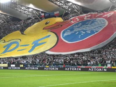  legija varšava koreografija duck uefa 