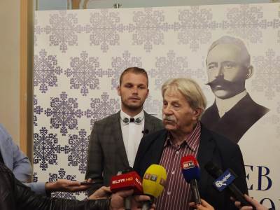  U Banjaluci dodijeljena nagrada "Petar Kočić" Ljubivoju Ršumoviću 