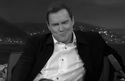  Preminuo Norm Mekdonald - legenda komedije 