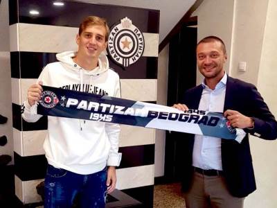  Aleksandar-Popovic-produzio-ugovor-s-Partizanom 
