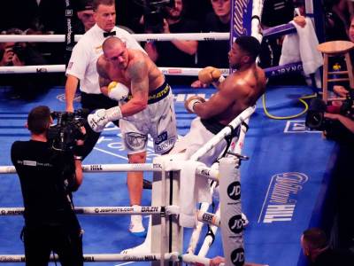  boks entoni džošua poraz 