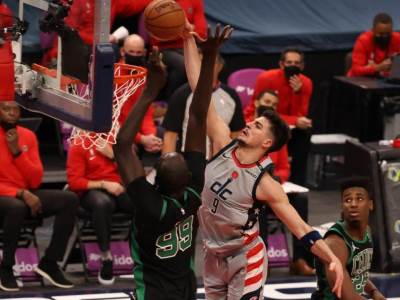  deni avdija milionski ugovor u vašingtonu 