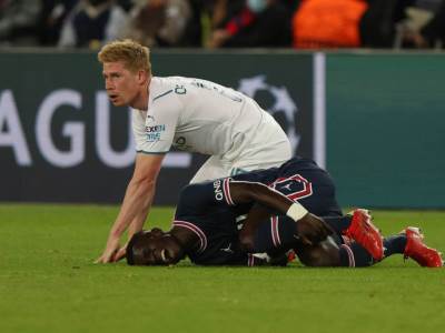  Kevin de Brujne protiv Lige nacija 